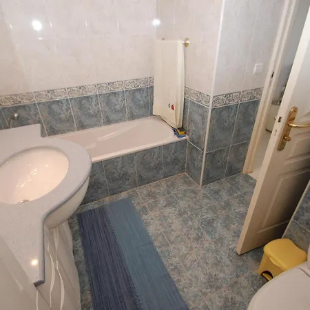 Apartment Superbe 3p En Bord De Avec Terrasse Et Garage A - Fr-1-196-248 Menton