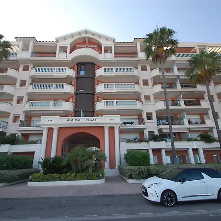 Superbe 3p En Bord De Avec Terrasse Et Garage A - Fr-1-196-248 Apartment